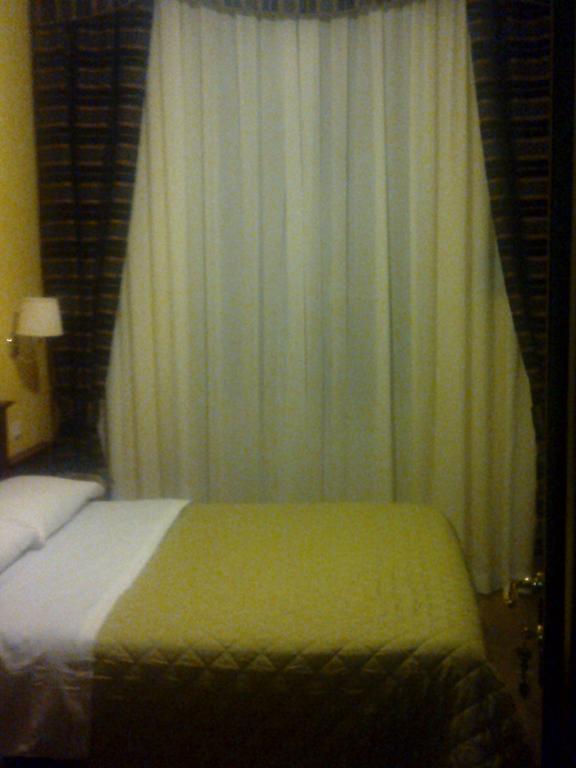 3 Lati Di Pitagora B&B ローマ エクステリア 写真