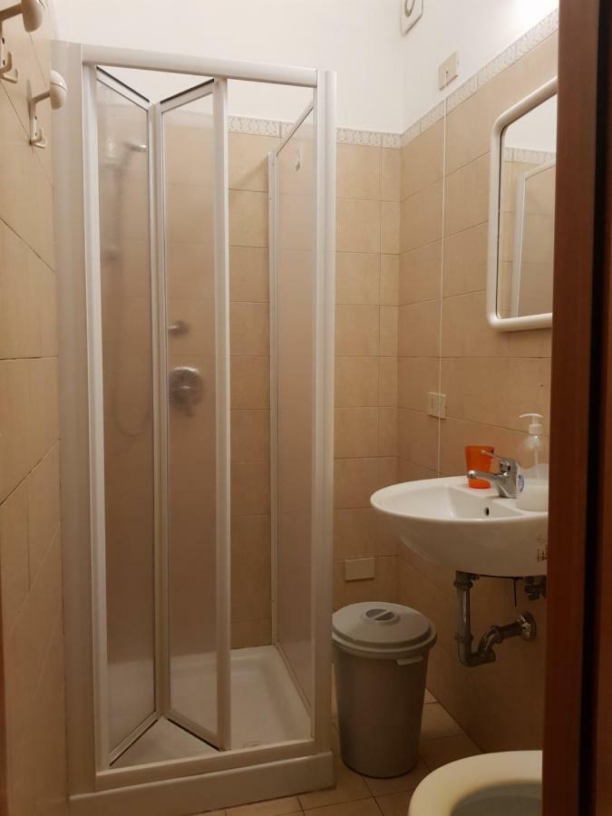 3 Lati Di Pitagora B&B ローマ エクステリア 写真
